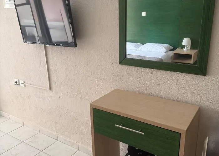 Alexandra Sunshine Apartmanhotel Nikíti